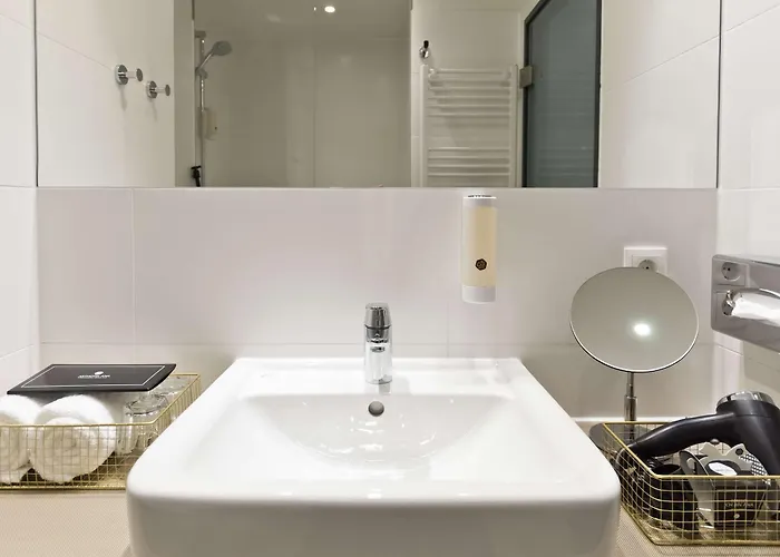 Elaya City, Trademark Collection By Wyndham