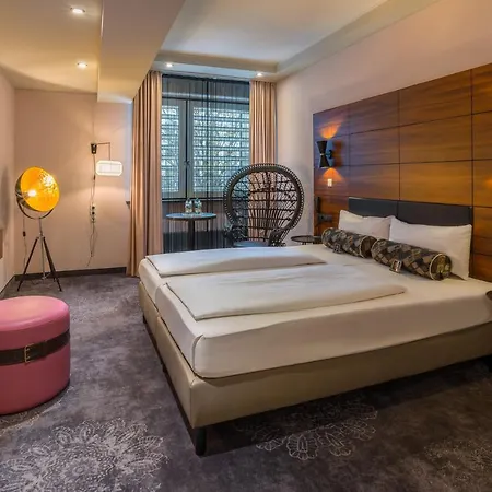 Elaya City, Trademark Collection By Wyndham Hotel Monaco di Baviera