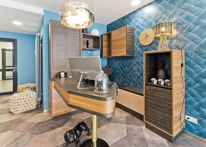 Elaya City, Trademark Collection By Wyndham 4*