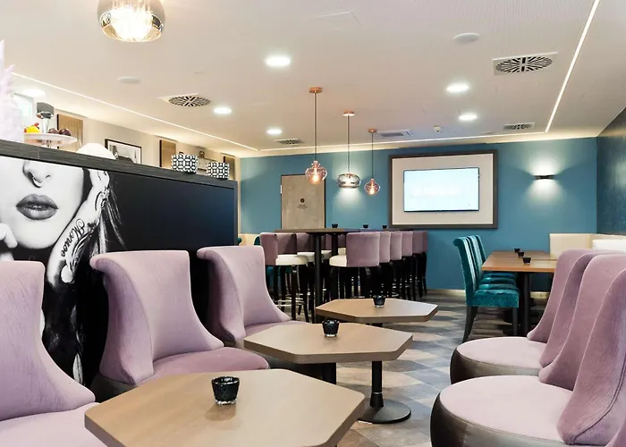 Elaya City, Trademark Collection By Wyndham Hotell 4*