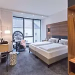 Szálloda Elaya City, Trademark Collection By Wyndham 4*
