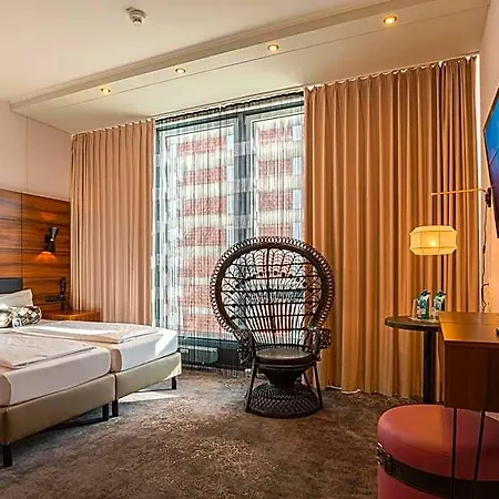 Hotel Elaya City, Trademark Collection By Wyndham