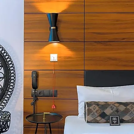 Elaya City, Trademark Collection By Wyndham 4*