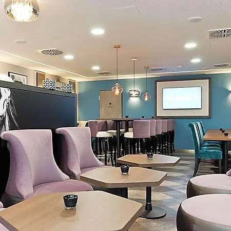 Elaya City, Trademark Collection By Wyndham מלון 4*