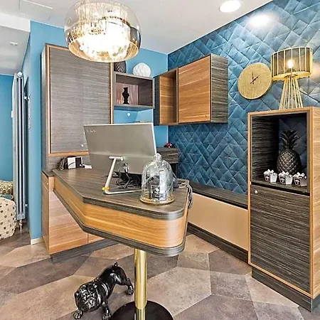 Elaya City, Trademark Collection By Wyndham 4*