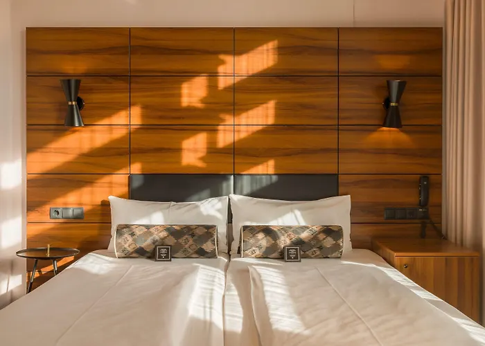 Hotel Elaya 4*