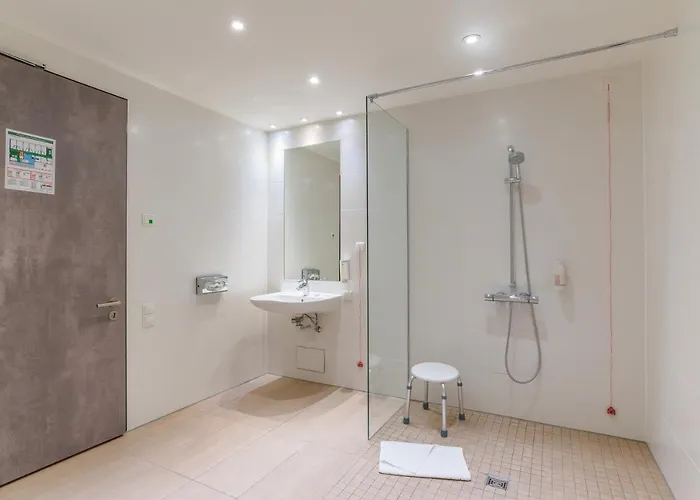 Otel Elaya 4*