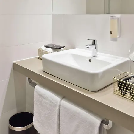 Elaya City, Trademark Collection By Wyndham Hotel