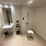 Elaya City, Trademark Collection By Wyndham 4*